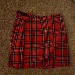 Red skirt